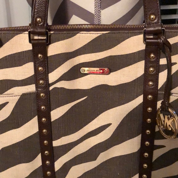Michael Kors Pocketbook - Picture 8 of 13
